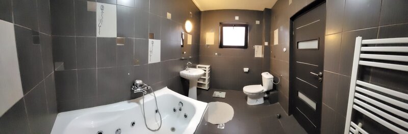 Otopeni, str. Sofia.